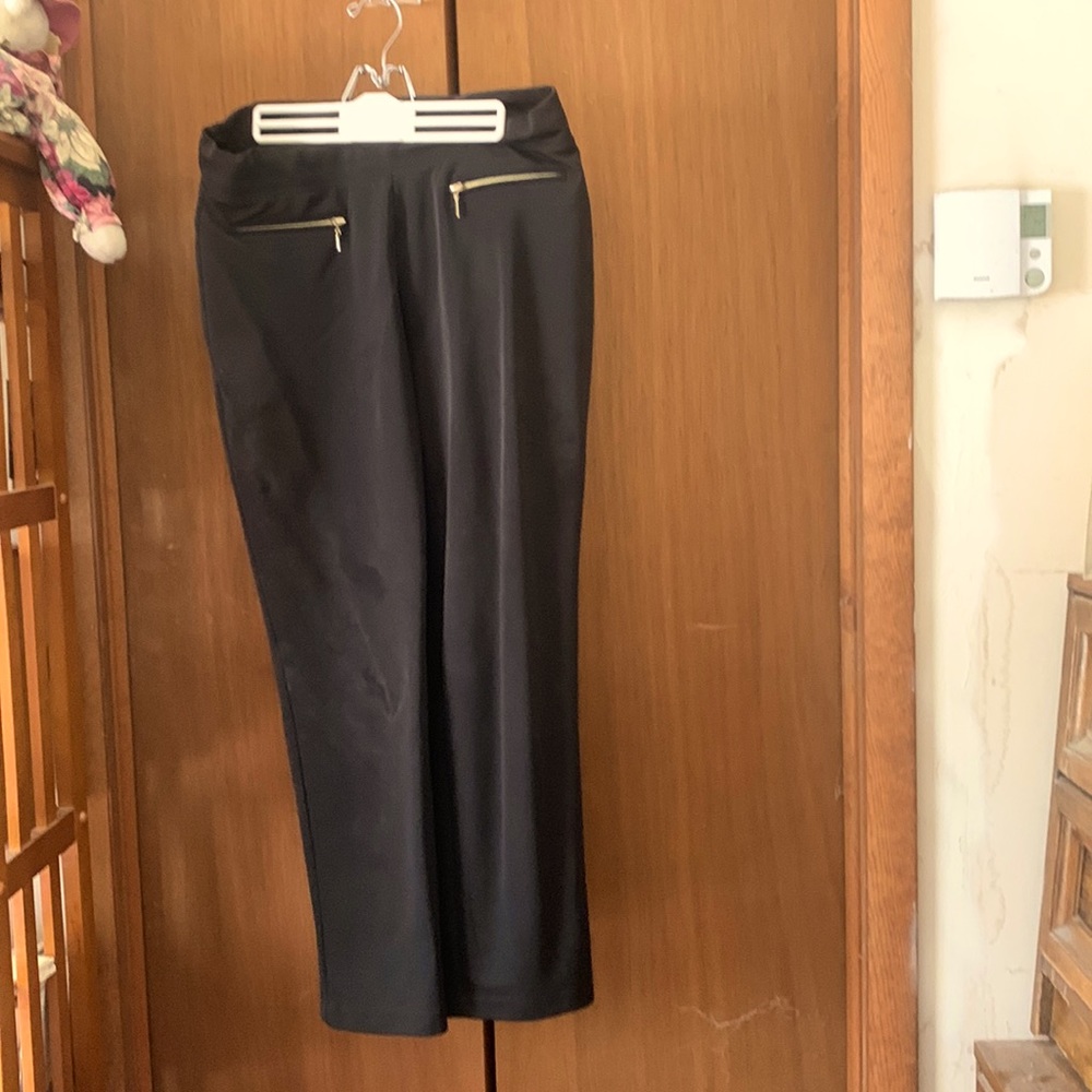 Chicos size 2 dress pants